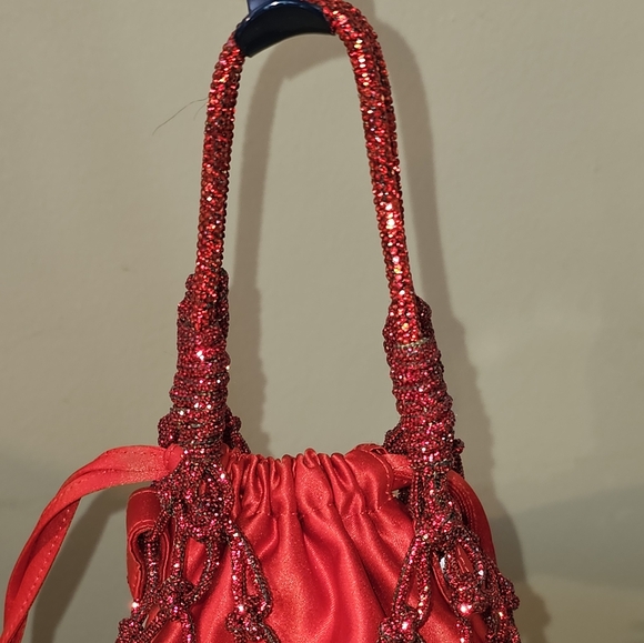 Judith Leiber sparkle net pouch - Picture 6 of 9